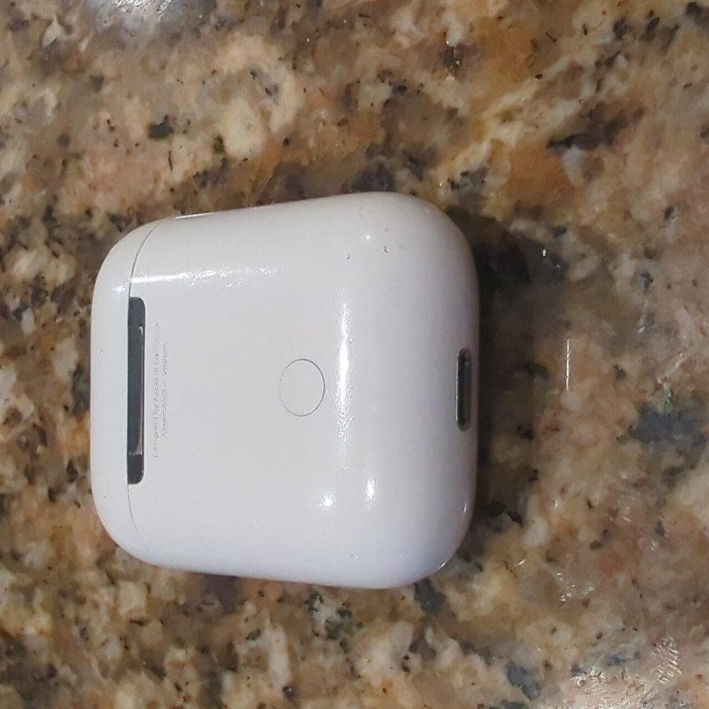 🎧 Apple AirPods (1st Generation) - Picture 4 of 4